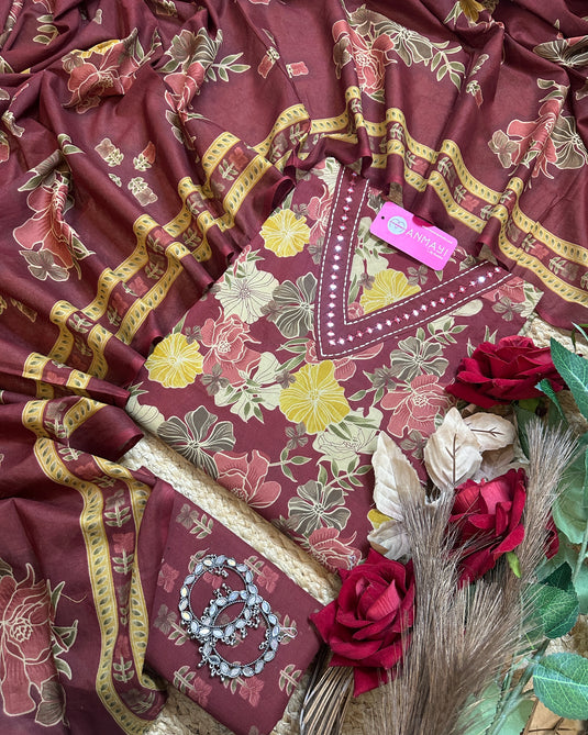 Fine cambric cotton printed floral mirror v neck suit