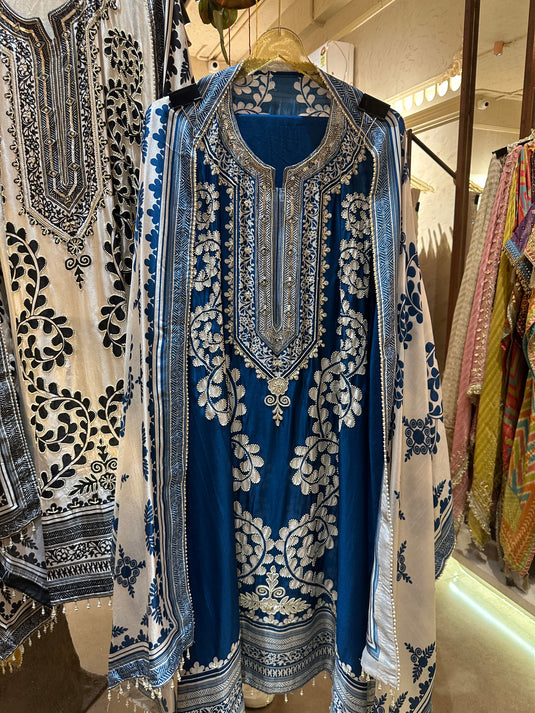 Floral patterned pearl highlight raw silk suit set