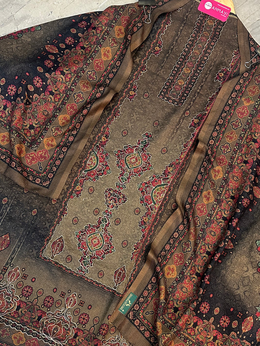 Shaded golden thread soft spun suit sets