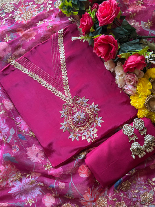 Pure Crepe gotta neck suit with organza dupatta