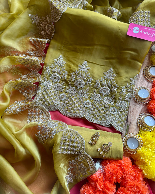 Burberry silk Dori work suit set