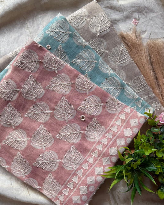 Linen highlighted crochet suit set with tassel dupatta