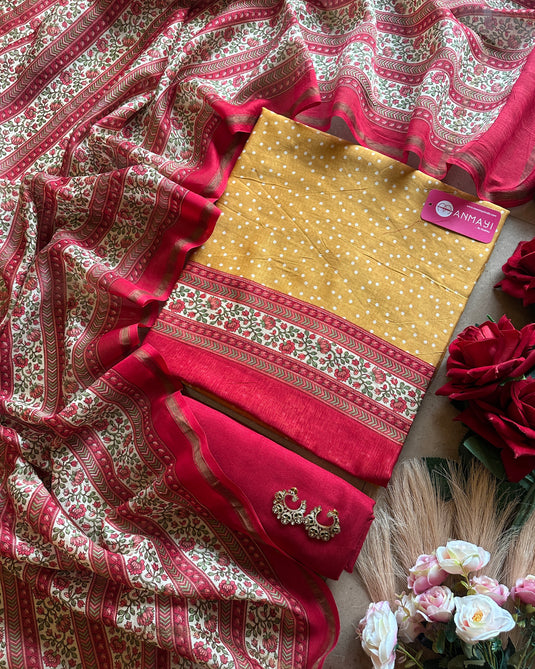 Small polka dots pure Maheshwari suit set with Kani print dupatta
