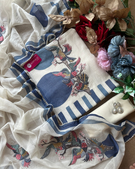 Patterned geometric embroidered pure mul suit