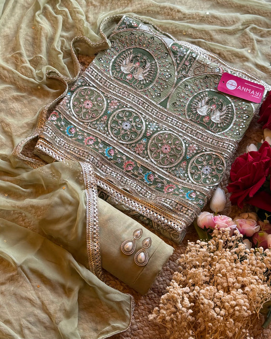 Dori highlight semi crepe suit set with chiffon dupatta