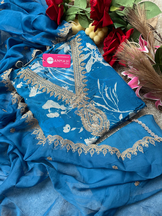 Brush print pure muslin Dori V neck with organza dupatta