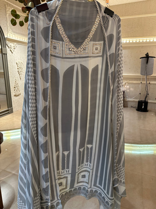 Patterned v neck pure crepe suit sets with pure georgette dupatta