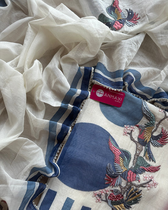 Patterned geometric embroidered pure mul suit