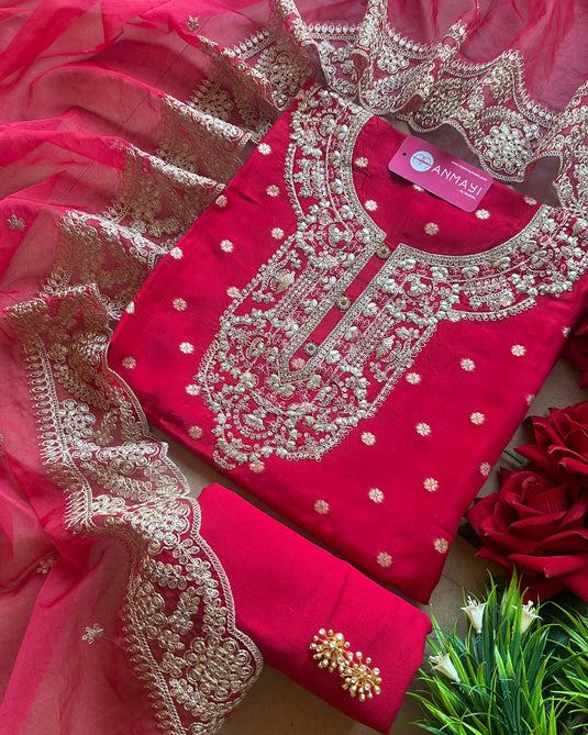 Banarasi organza gold thread work suit set with embroidered stole