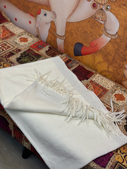 Border stone work soft self wool stole