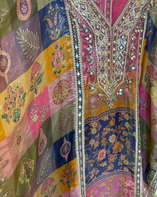 Article 22 Persian gotta kaftan