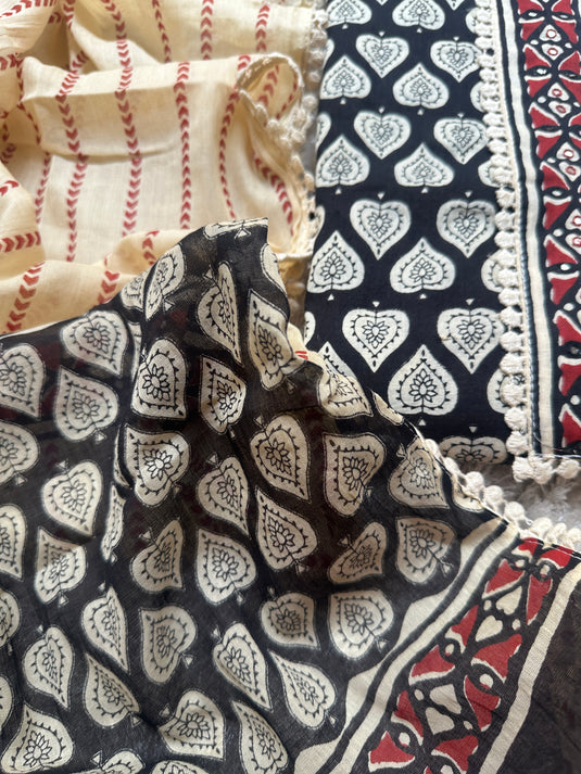 Soft and organic cottons with Jaipuri block print