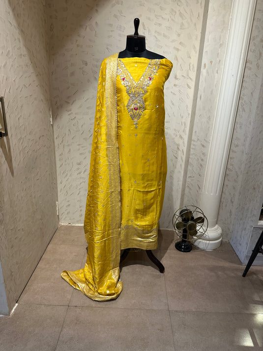 Banarasi dolla silk v neck pita work suit set