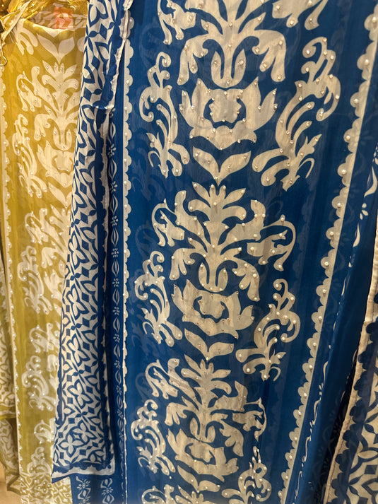 Panel organza suit set with stone highlights