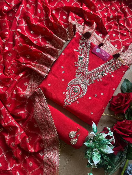 Banarasi dolla silk v neck pita work suit set