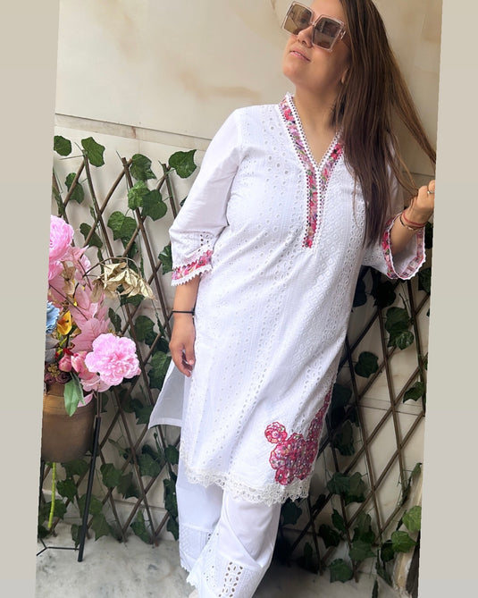 Hakooba patterned patch work cream