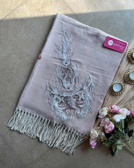 Elisa soft stole with organza patch