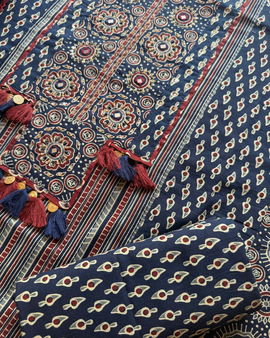 Jaipuri printed tassel neck pure cotton suit set