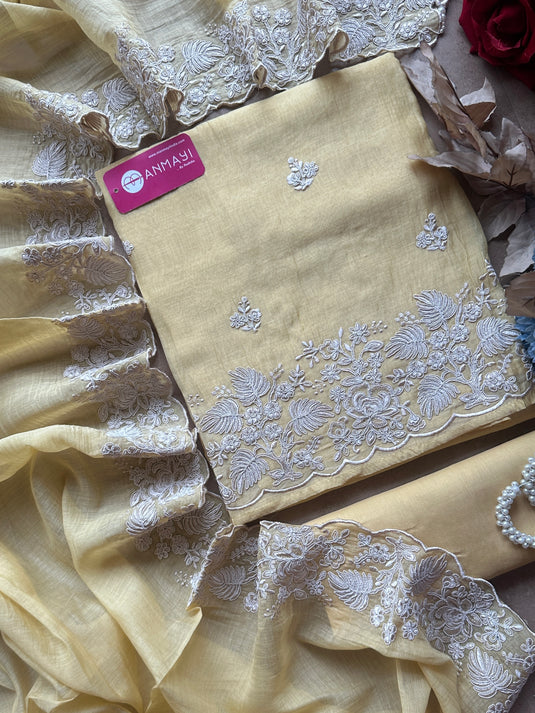 Pure mul suits with embedded straw work