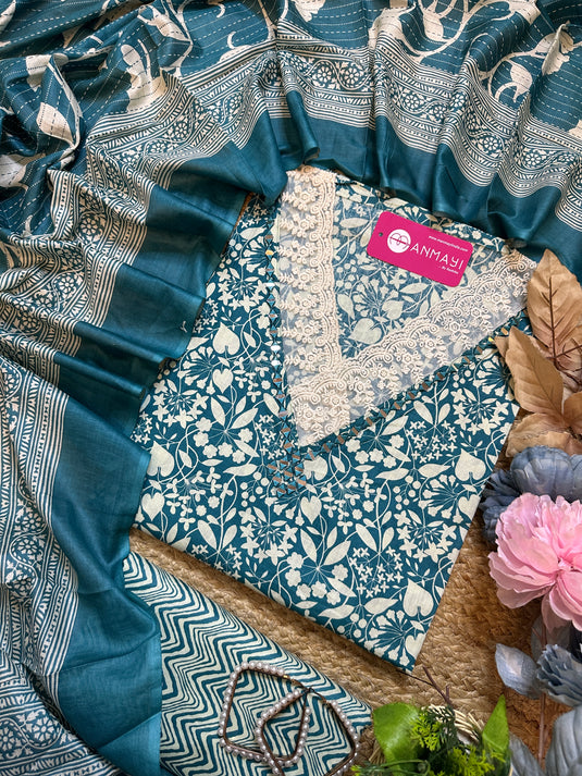 Bright and shine cambric cotton neck detail suit set