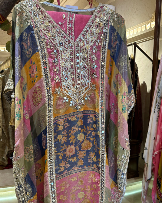 Article 22 Persian gotta kaftan