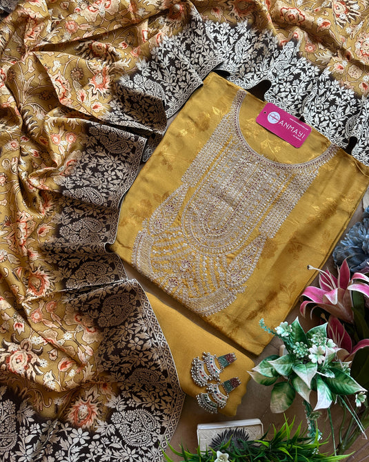 Dolla silk self dori neck suit set with shaded banarasi dupatta