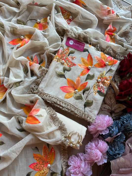 Handpaint ombré flowers with highlights Mul Chanderi suit set