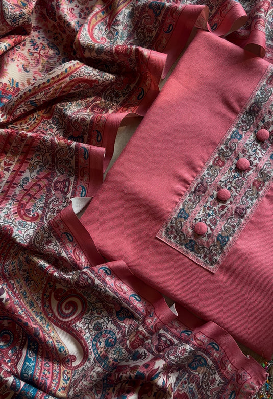 Buttoned spun suit set with printed shawls