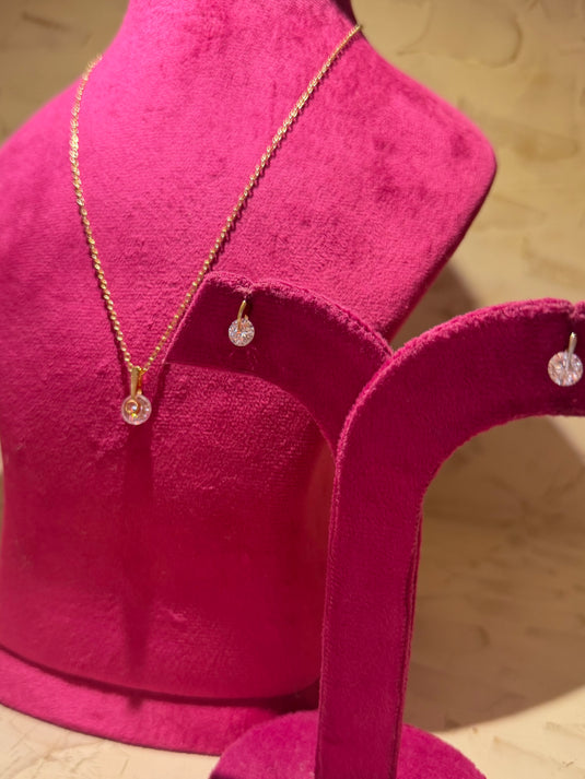 3 D solitaire chain set