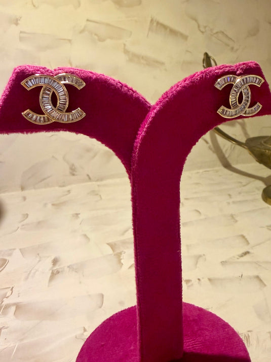 Channel diamond cut earrings