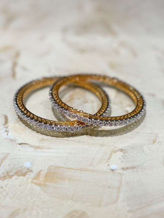 Openable single line AD pair of bangles