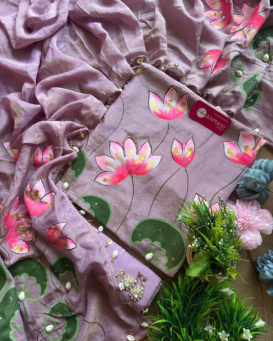 Handpaint Pichwai suit set with shells and lace details
