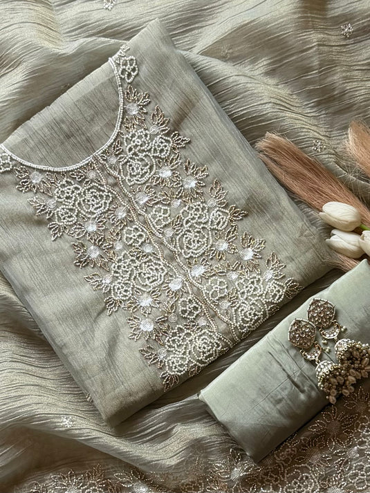 Pearl seaquins crushed tissue suit set