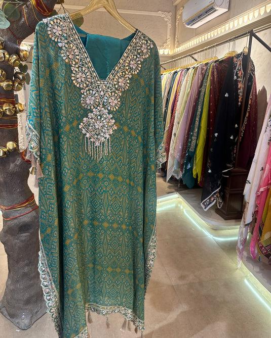 Article 17 Emerald gotta mirror kaftan