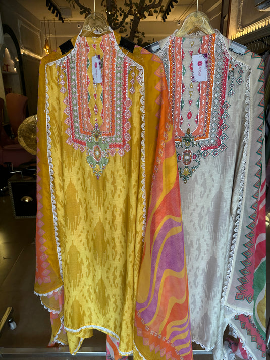 Article 28 pure linen Ikkat