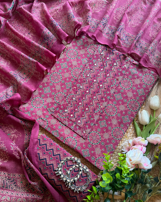 Ajrakh wheel print cotton suit set