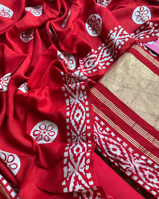 Muslin batik suits with Banarasi jacquard border