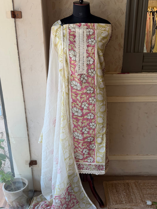 Creamy panel flower suit set with kota block dupatta