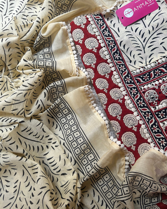 Soft and organic cottons with Jaipuri block print