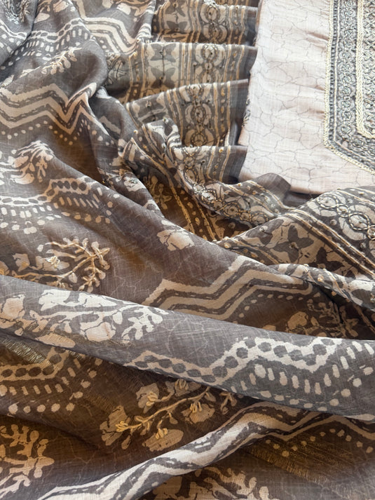 Ivory grey abstract kantha dupatta linen suit set