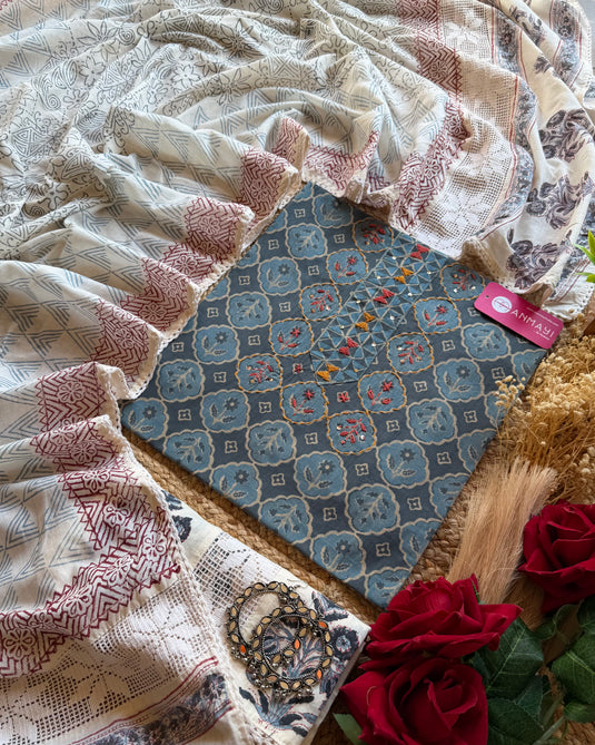 Flower frame cotton suit set with block print crochet dupatta and bottom