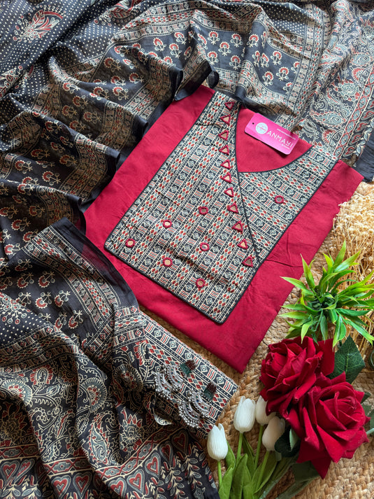 Banjara neck cotton suit set with Ajrakh dupatta
