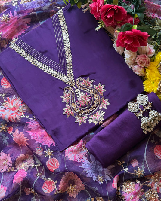 Pure Crepe gotta neck suit with organza dupatta