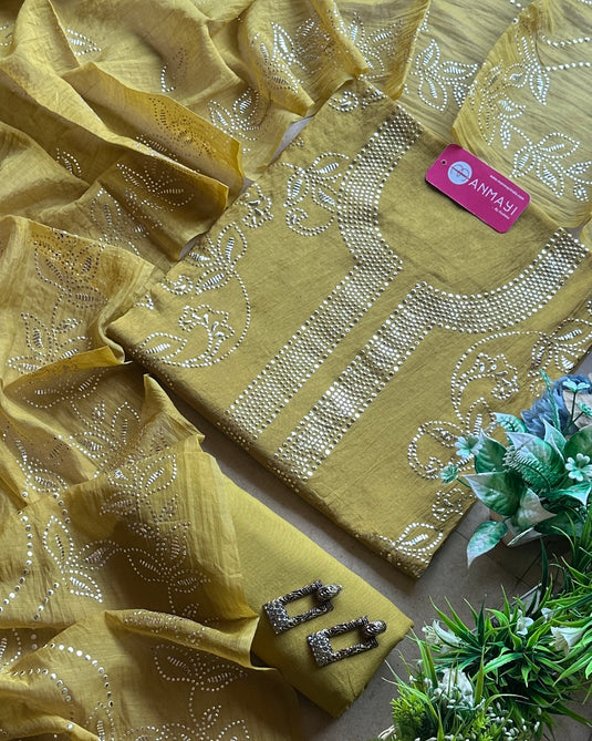 Mul Chanderi festive Kurta neck suit set