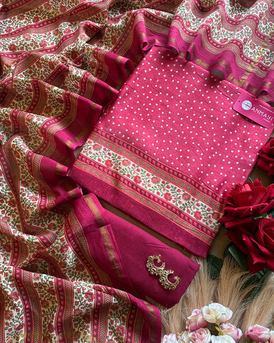 Small polka dots pure Maheshwari suit set with Kani print dupatta