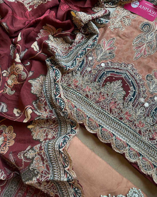 Patterned combination Pakistani look crepe suit set