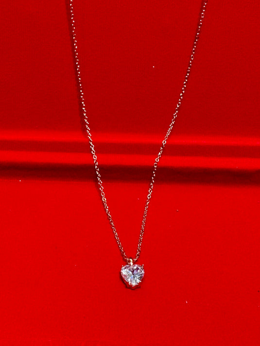 Heart pendant with chains