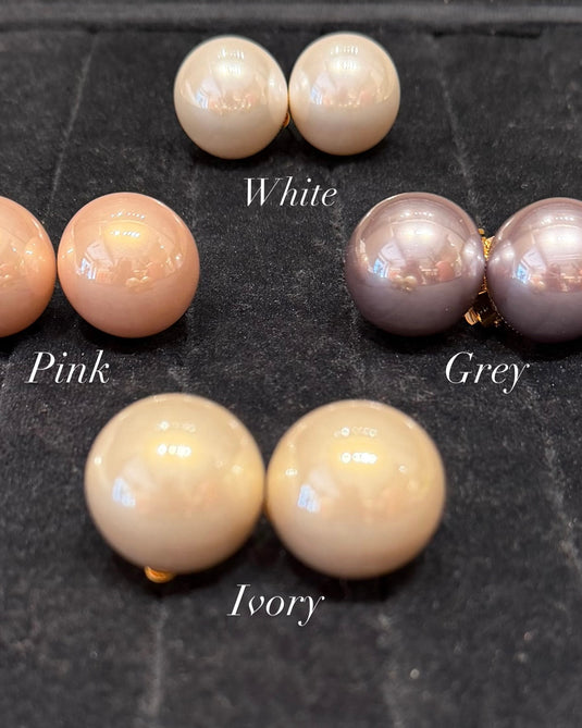 25 MM pearl studds