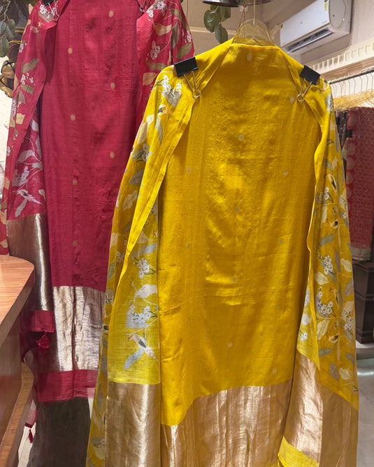 Floral dupatta Lagdi Patta border pure Mul Chanderi suit set