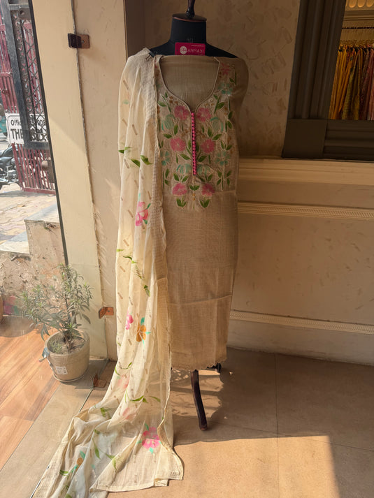Jamdani linen floral neck suit with handpaint dupatta